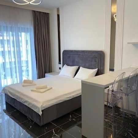 Vista Del Mar Apartment Mamaia Bagian luar foto