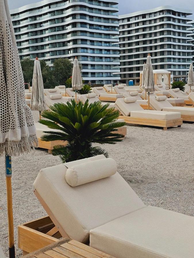 Vista Del Mar Apartment Mamaia Bagian luar foto